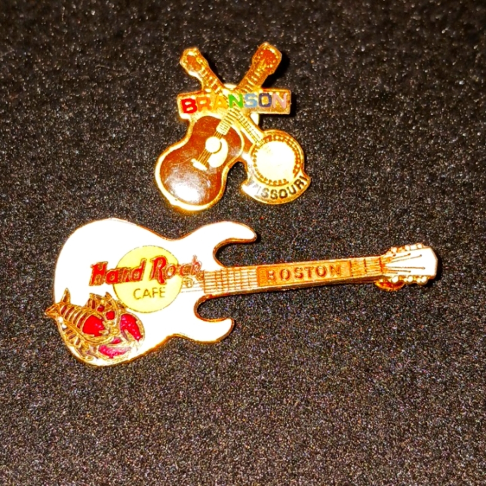 Hard Rock Cafe Boston Enamel Guitar Pin with Bonus Branson Guitar/Banjo …